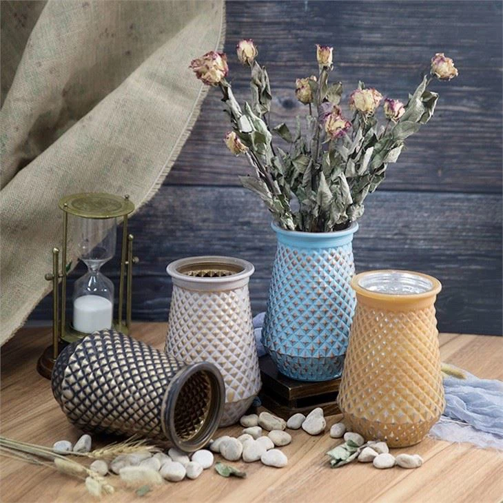 Porcelain Retro Glass Vase 1 Porcelain Retro Glass Vase 1